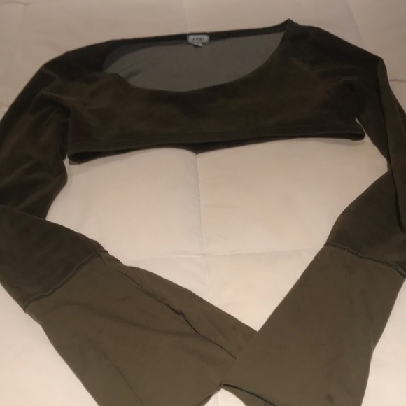 Togo 3 pieces. Worn once - Picture 4 of 4